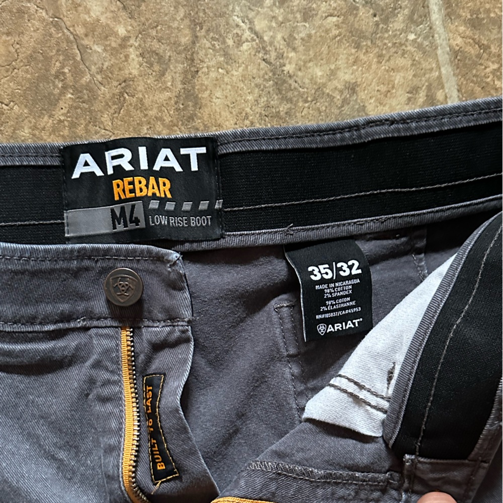 Ariat Rebar Pants. 35x32